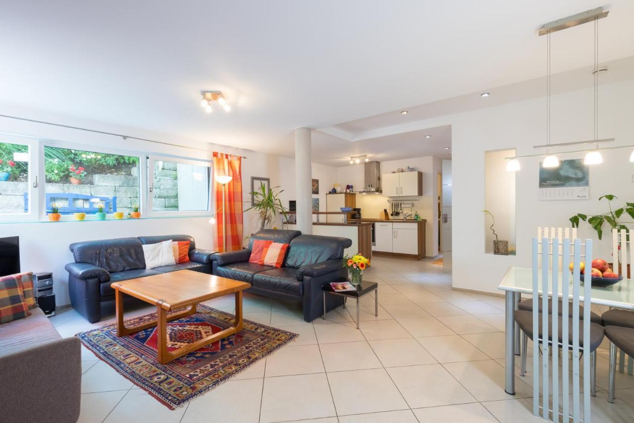 Bodensee Apartment Ueberlingen "Bauhaus Ueber Der Stadt" Extérieur photo